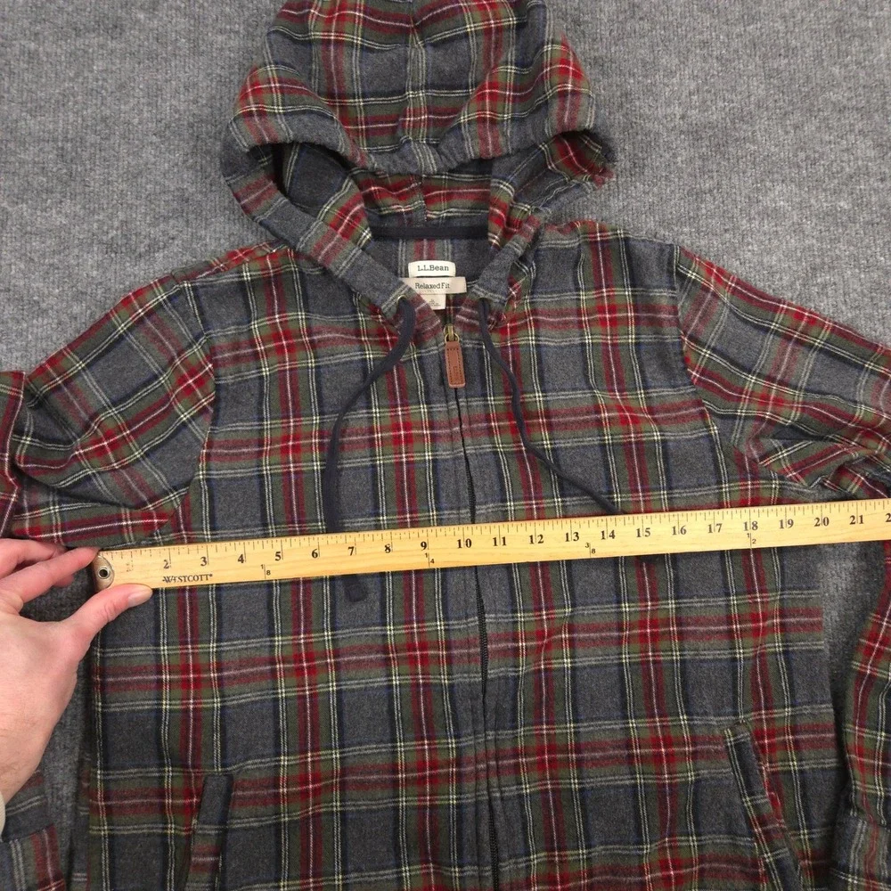 LL Bean Flannel Hoodie Womens Small Gray Red Scotch Plaid Full Zip Relaxed Fit